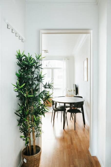 City Center Apartment Bergen Bagian luar foto